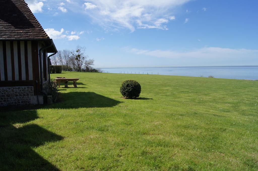 "La Girelle, Bord De Mer" Bed and Breakfast Ονφλέρ Εξωτερικό φωτογραφία