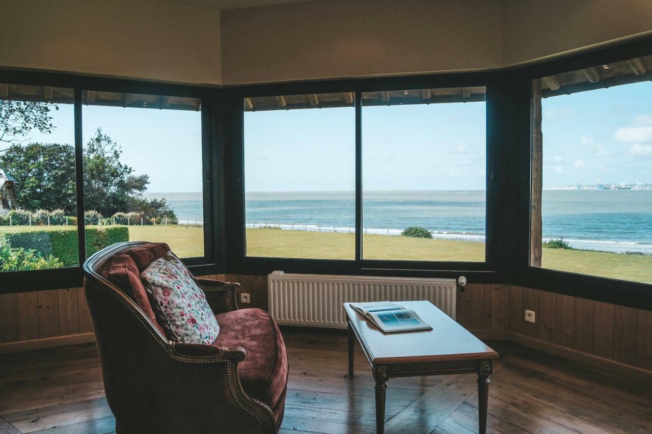 "La Girelle, Bord De Mer" Bed and Breakfast Ονφλέρ Εξωτερικό φωτογραφία