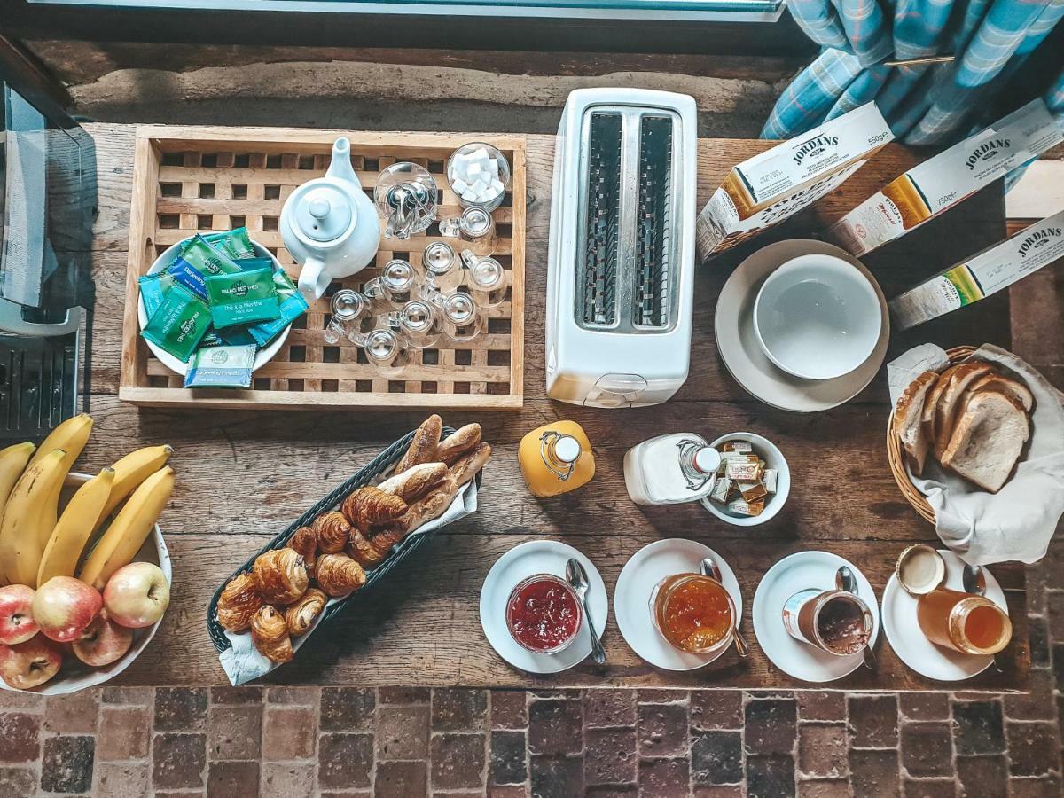 "La Girelle, Bord De Mer" Bed and Breakfast Ονφλέρ Εξωτερικό φωτογραφία